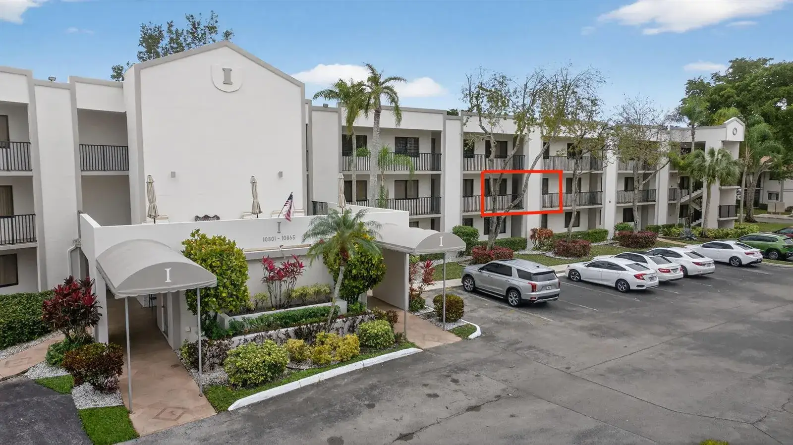 2 bedroom 2 bath Residential for sale at 10837 W Clairmont Circle # 208, Tamarac FL 33321