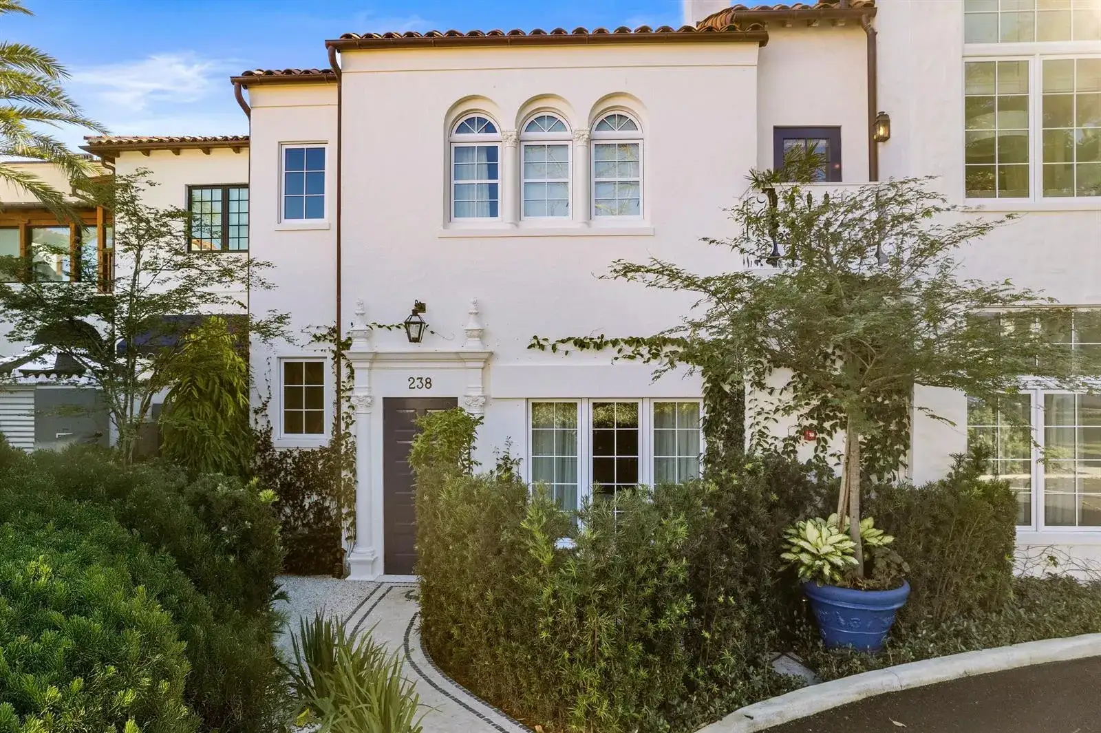 3 bedroom 2 bath Residential for sale at 238 Phipps Plaza, Palm Beach FL 33480