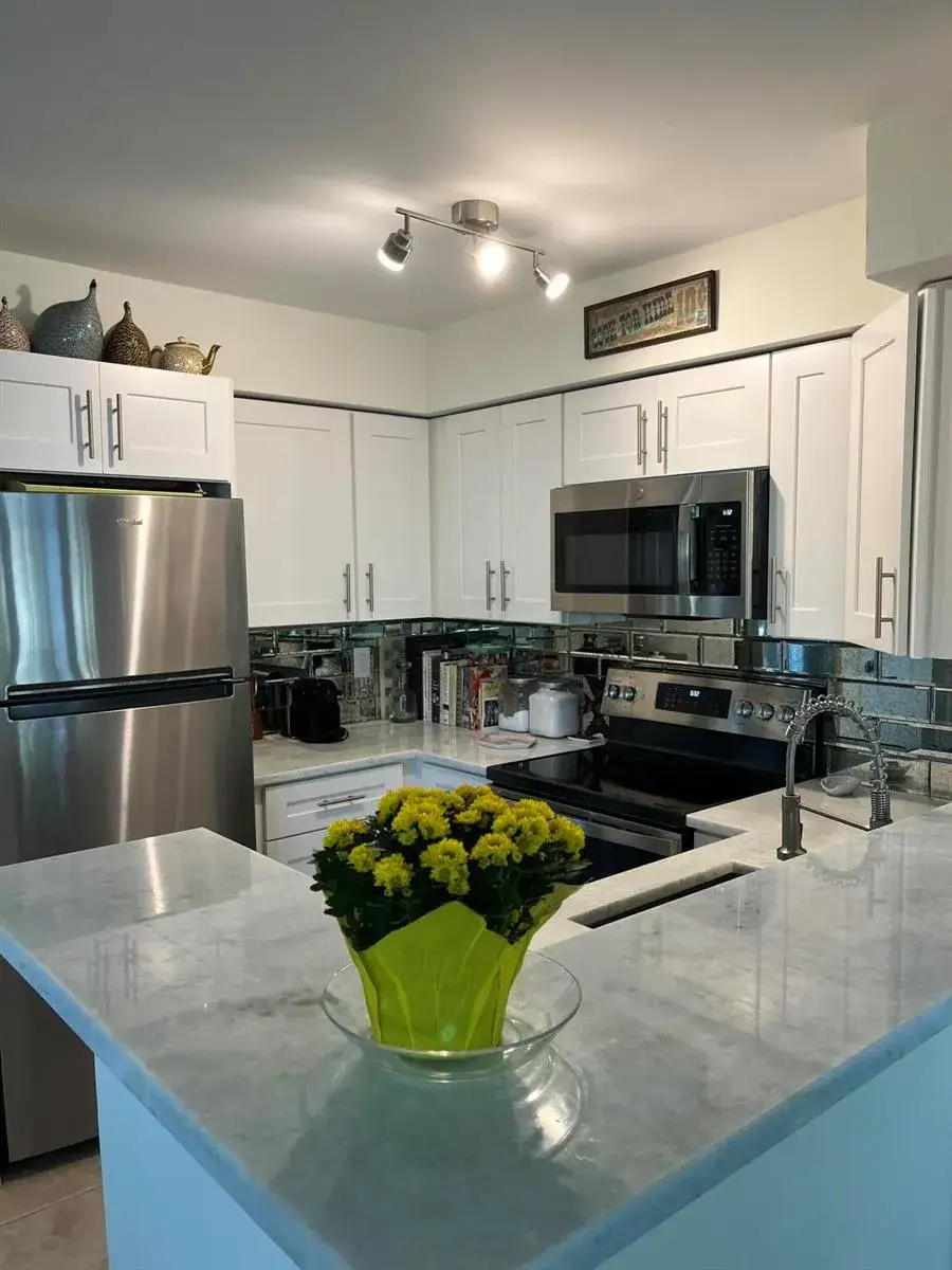 2 bedroom 2 bath Residential for sale at 1001 Crystal Way # A, Delray Beach FL 33444