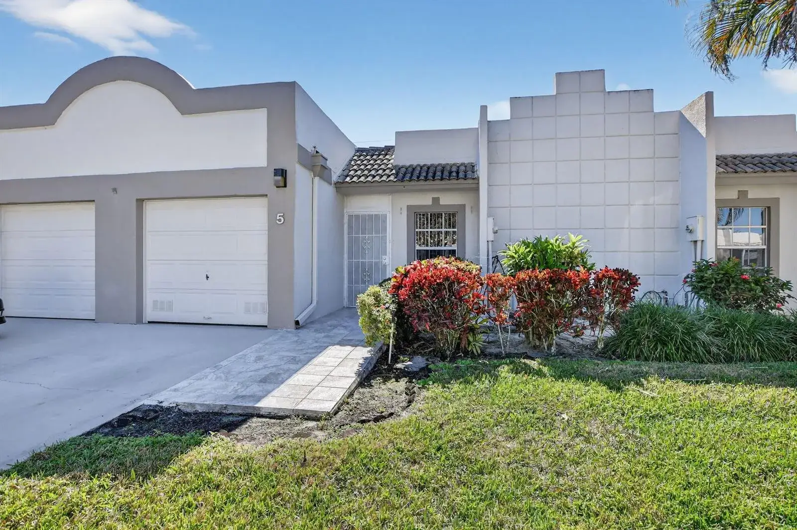 2 bedroom 2 bath Residential for sale at 9110 Fairbanks Lane # 5, Boca Raton FL 33496