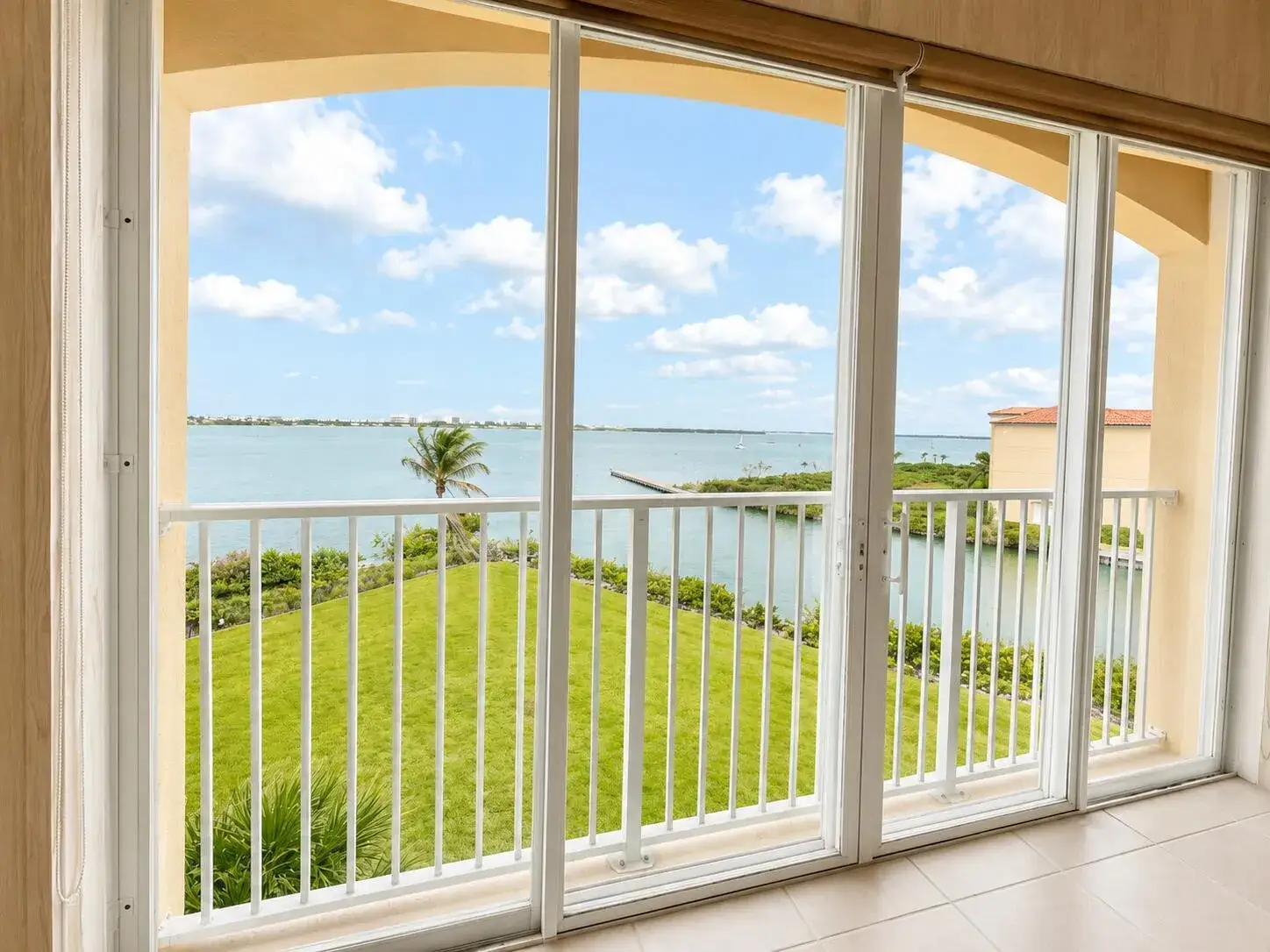 4 Harbour Isle Drive E # 4, Fort Pierce FL 34949
