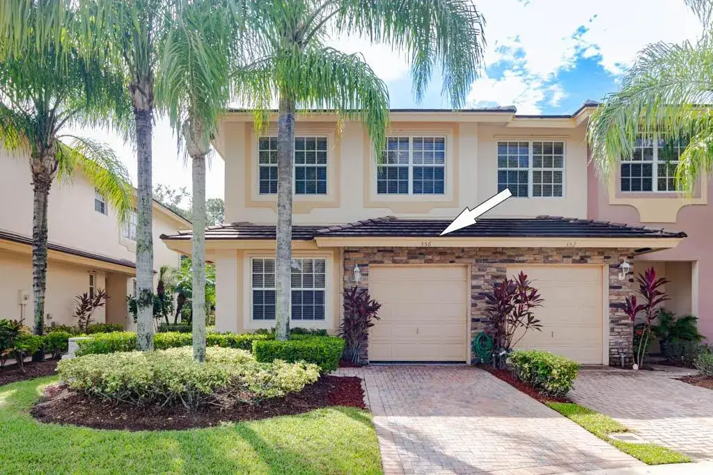 4 bedroom 3 bath Residential Lease for rent at 356 SE Bloxham Way, Stuart FL 34997