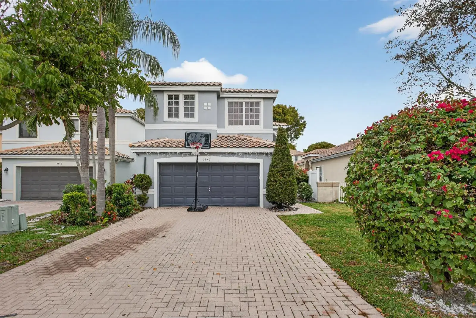 3 bedroom 2 bath Residential for sale at 3847 NW 62nd Street, Coconut Creek FL 33073