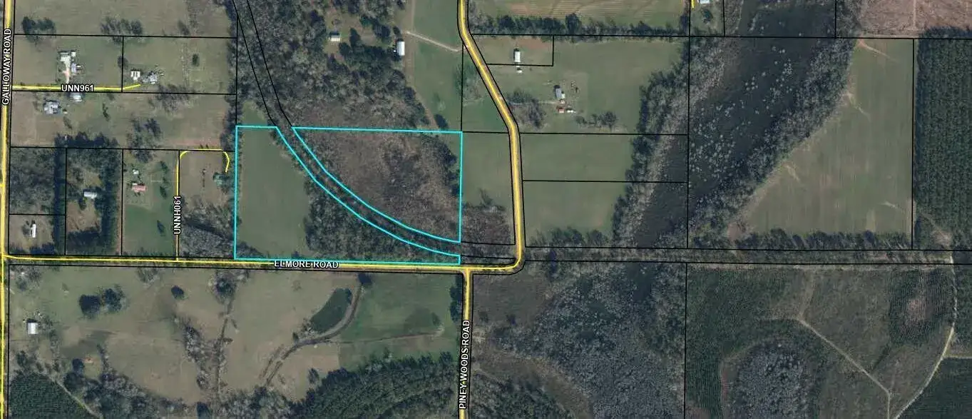Land/Boat Docks for sale at 5123 Elmore Road, FL 32446