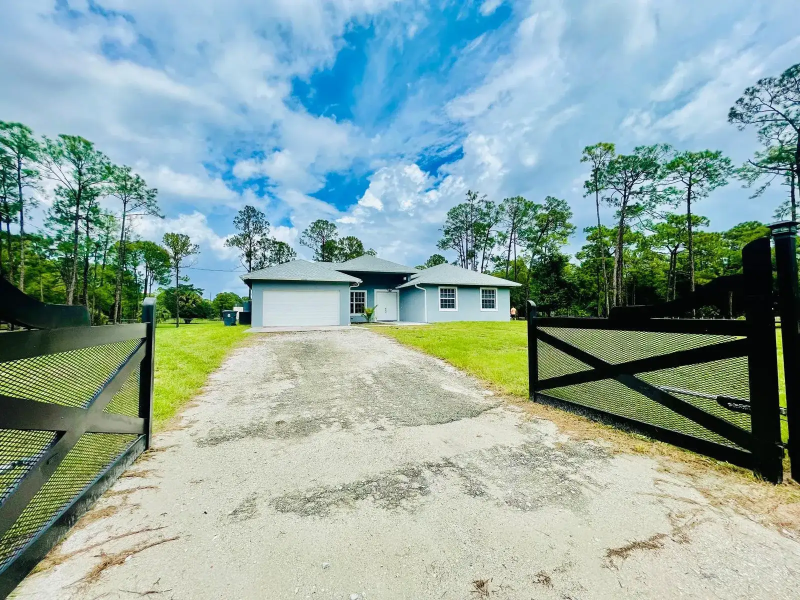 4 bedroom 2 bath Residential for sale at 17225 78th Road N, Loxahatchee FL 33470
