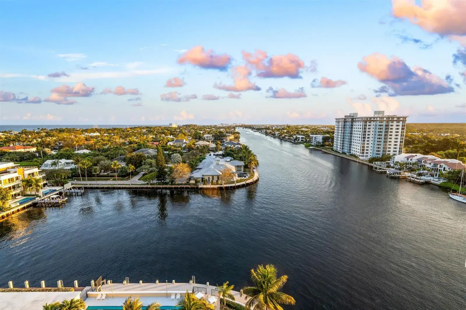 2 bedroom 2 bath Residential for sale at 400 Seasage Drive # 1101, Delray Beach FL 33483