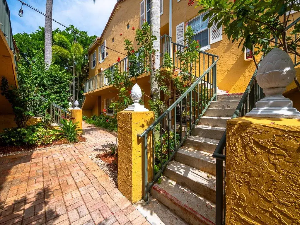 2 bedroom 2 bath Residential for sale at 1020 Lake Shore Drive # 202, Lake Park FL 33403