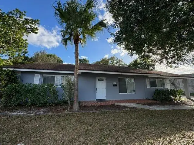 3 bedroom 2 bath Residential for sale at 1632 NW 5th Street, Boca Raton FL 33486
