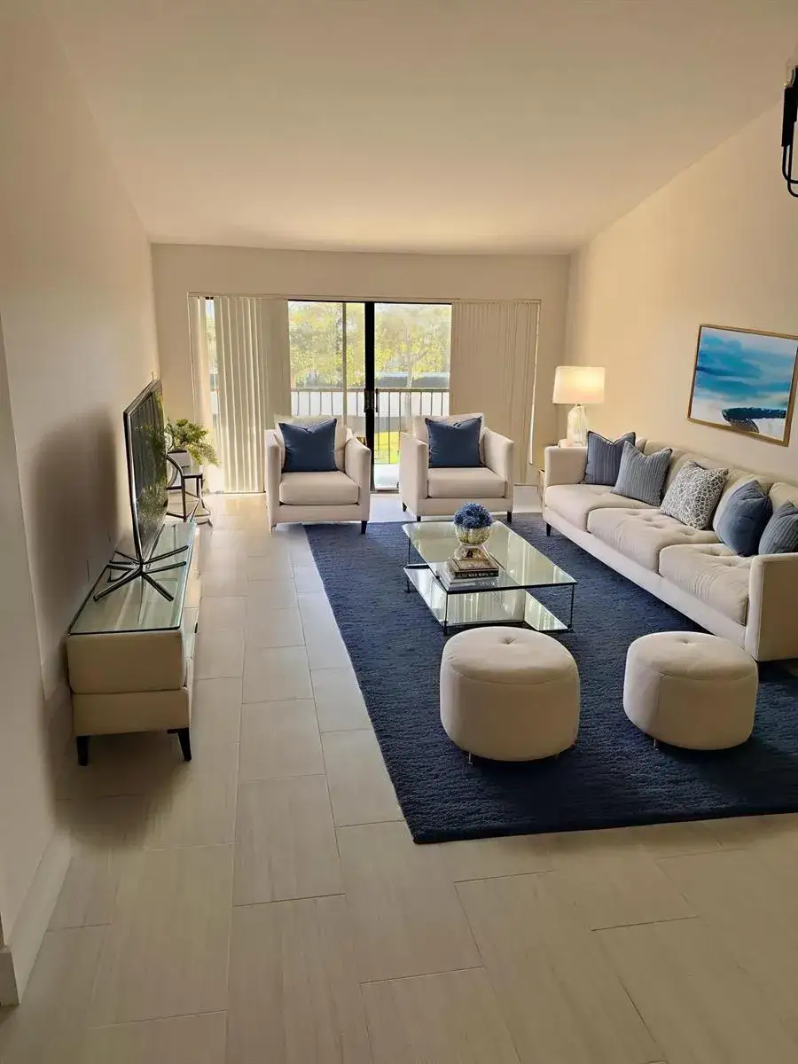 2 bedroom 2 bath Residential for sale at 5021 Oak Hill Lane # 123, Delray Beach FL 33484