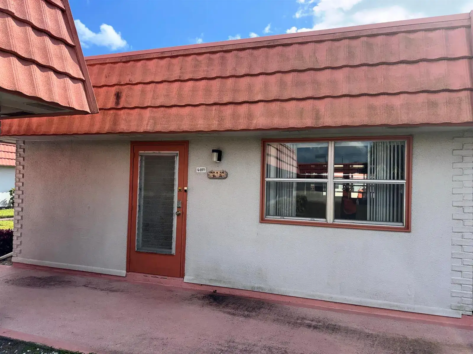2 bedroom 2 bath Residential for sale at 277 Seville L, Delray Beach FL 33446