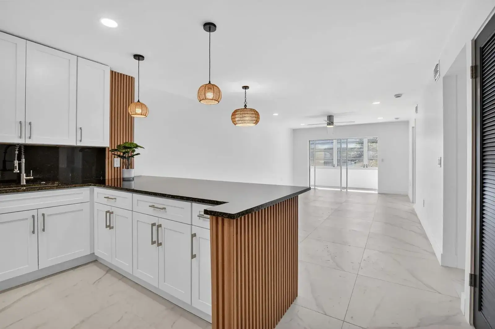 2 bedroom 2 bath Residential for sale at 9780 Marina Boulevard # 425, Boca Raton FL 33428