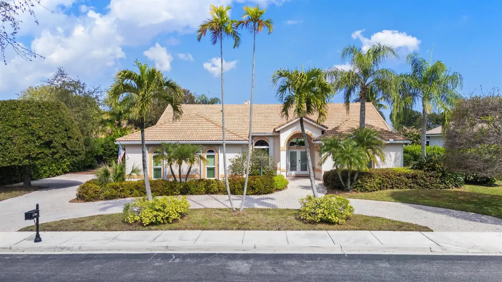 4 bedroom 2 bath Residential for sale at 2730 Tecumseh Drive, West Palm Beach FL 33409