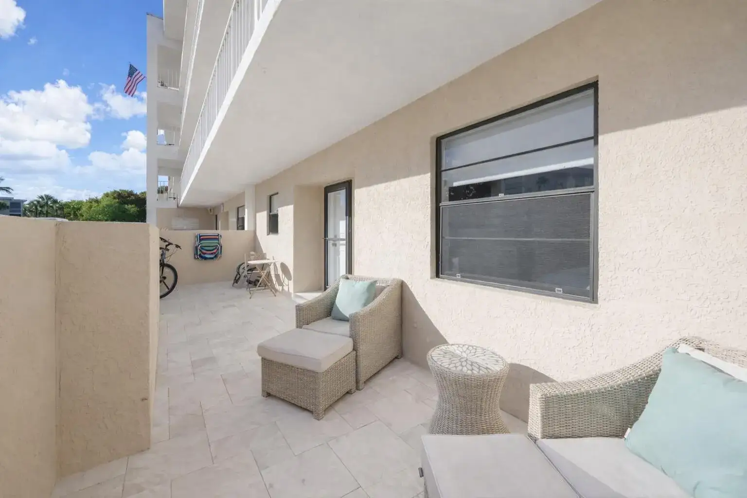 2 bedroom 2 bath Residential for sale at 300 N Highway A1a # 105d, Jupiter FL 33477