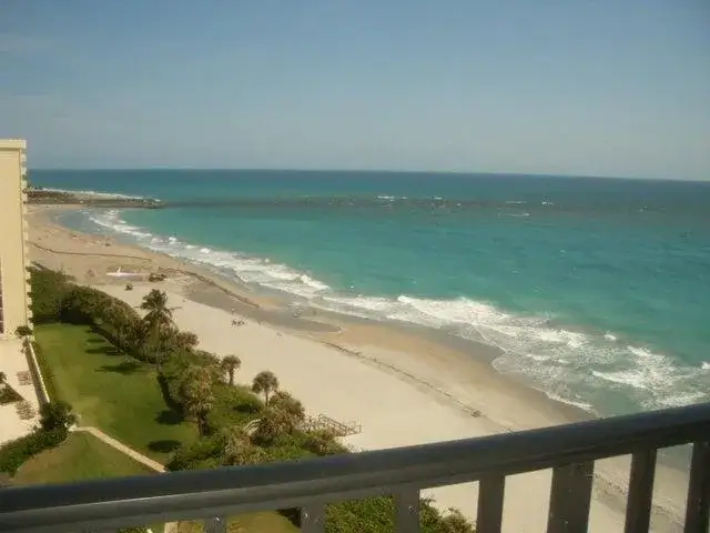 2 bedroom 2 bath Residential for sale at 300 Ocean Trail Way # 1302, Jupiter FL 33477