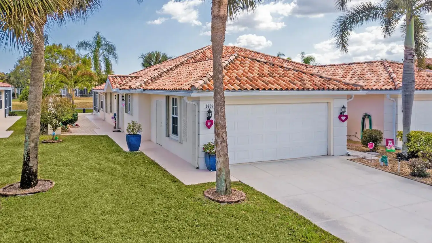 2 bedroom 2 bath Residential for sale at 8285 SE Double Tree Drive, Hobe Sound FL 33455