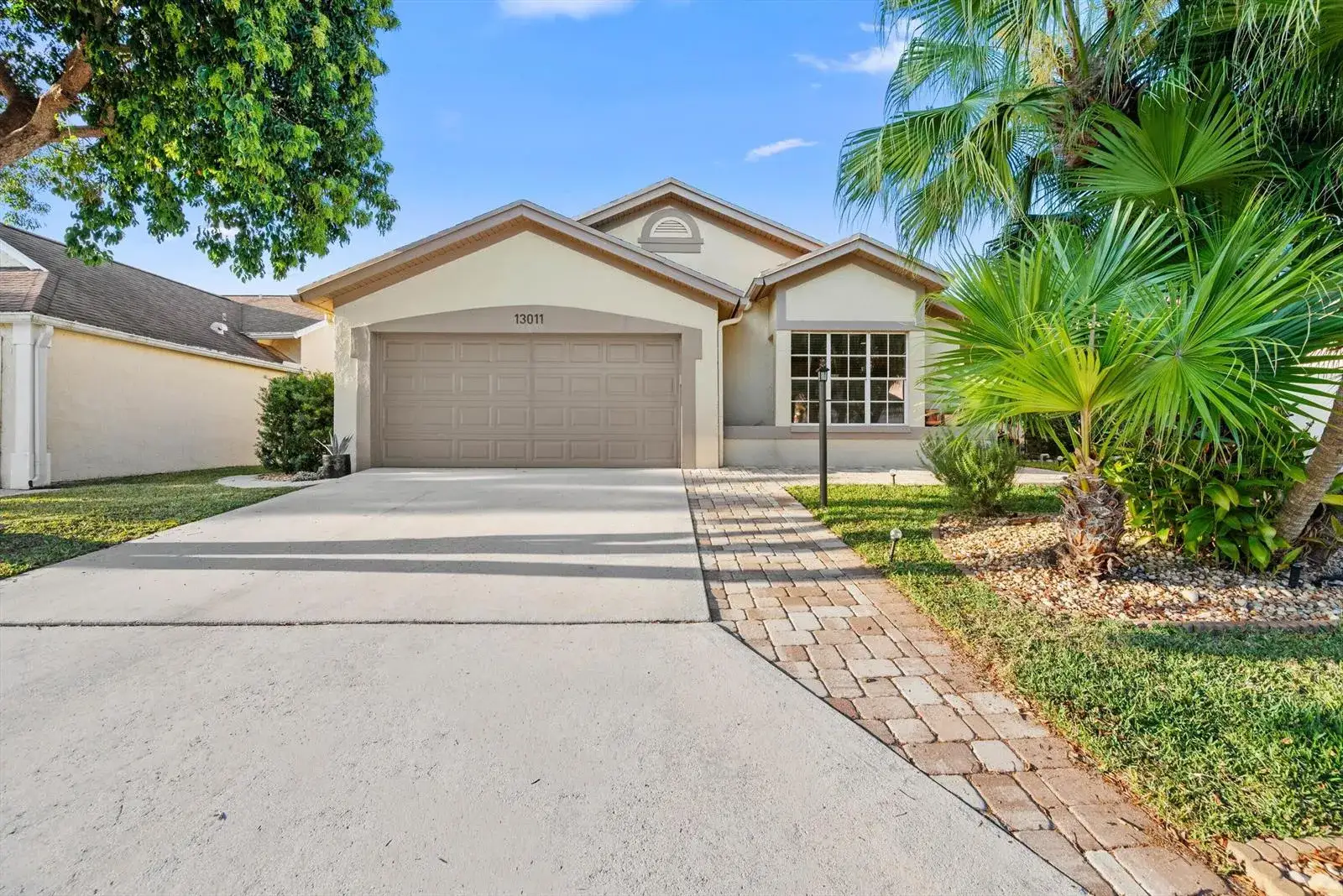 3 bedroom 2 bath Residential for sale at 13011 Blue Lake Drive, Wellington FL 33414