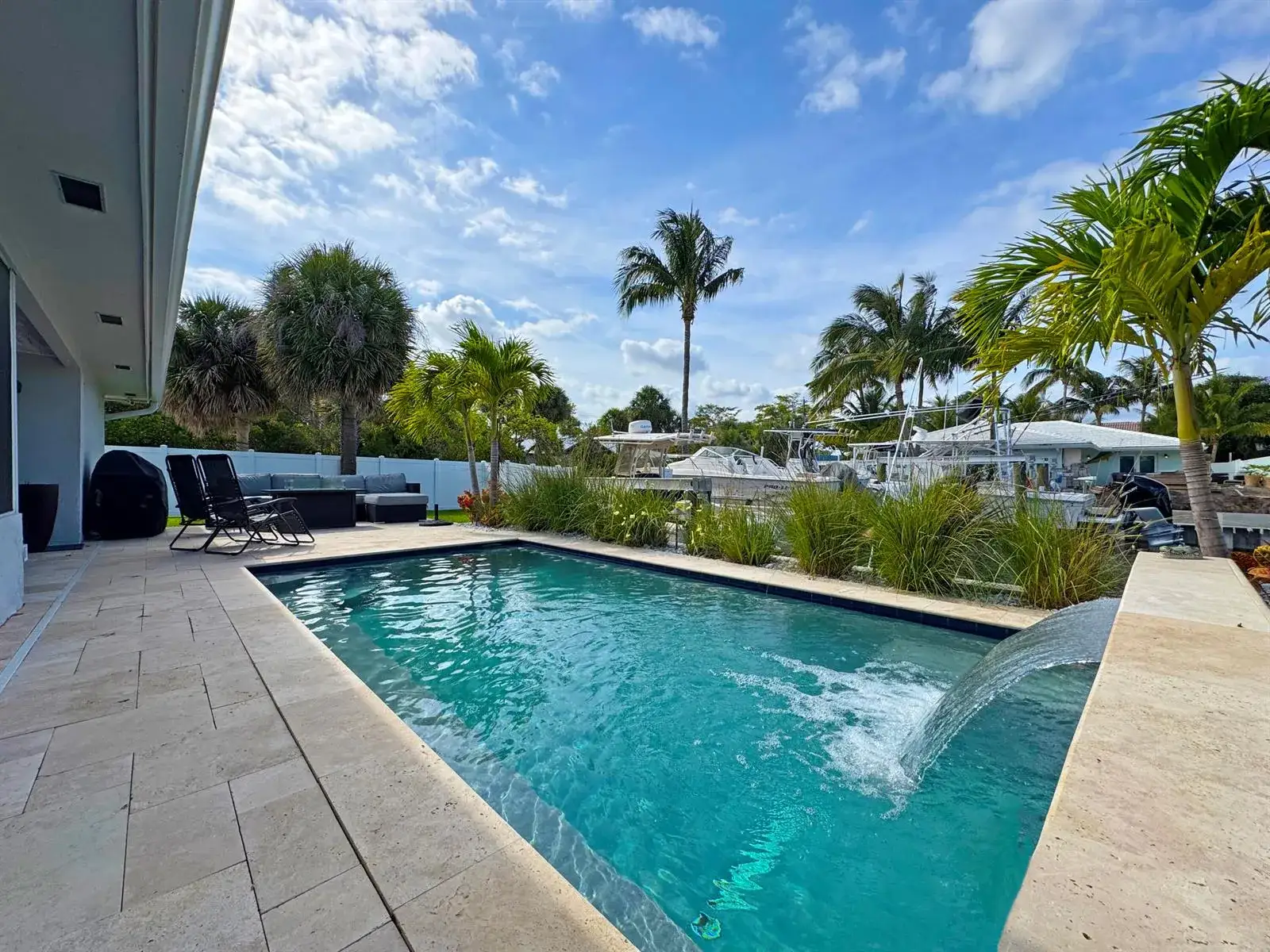 3 bedroom 2 bath Residential Lease for rent at 106 Periwinkle Drive, Hypoluxo FL 33462