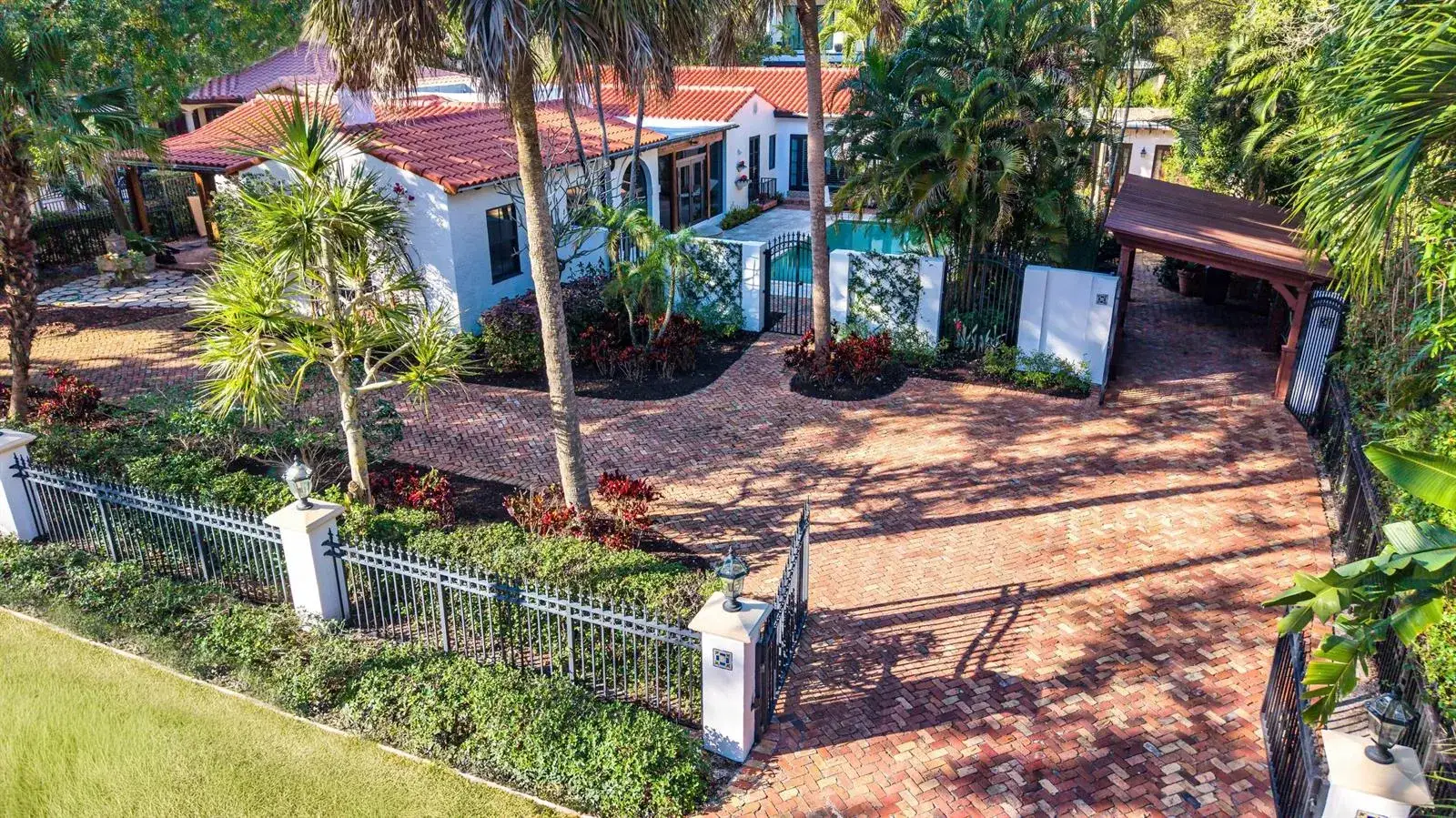 4 bedroom 4 bath Residential for sale at 755 Alamanda Street, Boca Raton FL 33486