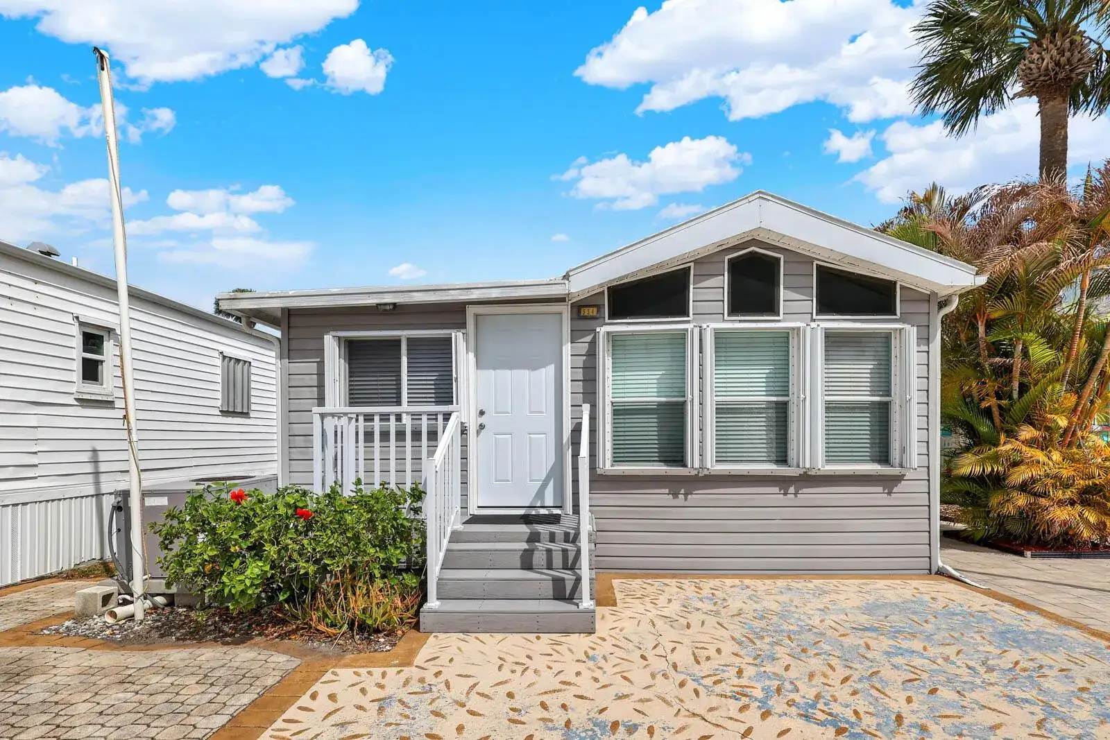 2 bedroom 1 bath Residential for sale at 10725 S Ocean Drive # 534, Jensen Beach FL 34957