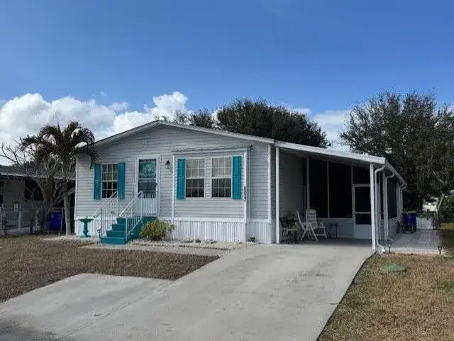 3 bedroom 2 bath Residential for sale at 6927 SE Delegate Street, Hobe Sound FL 33455