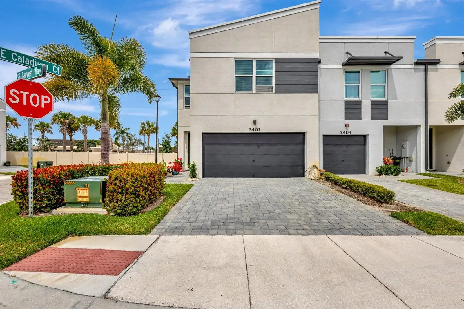 3 bedroom 2 bath Residential for sale at 2401 SE Tarvest Way, Stuart FL 34997