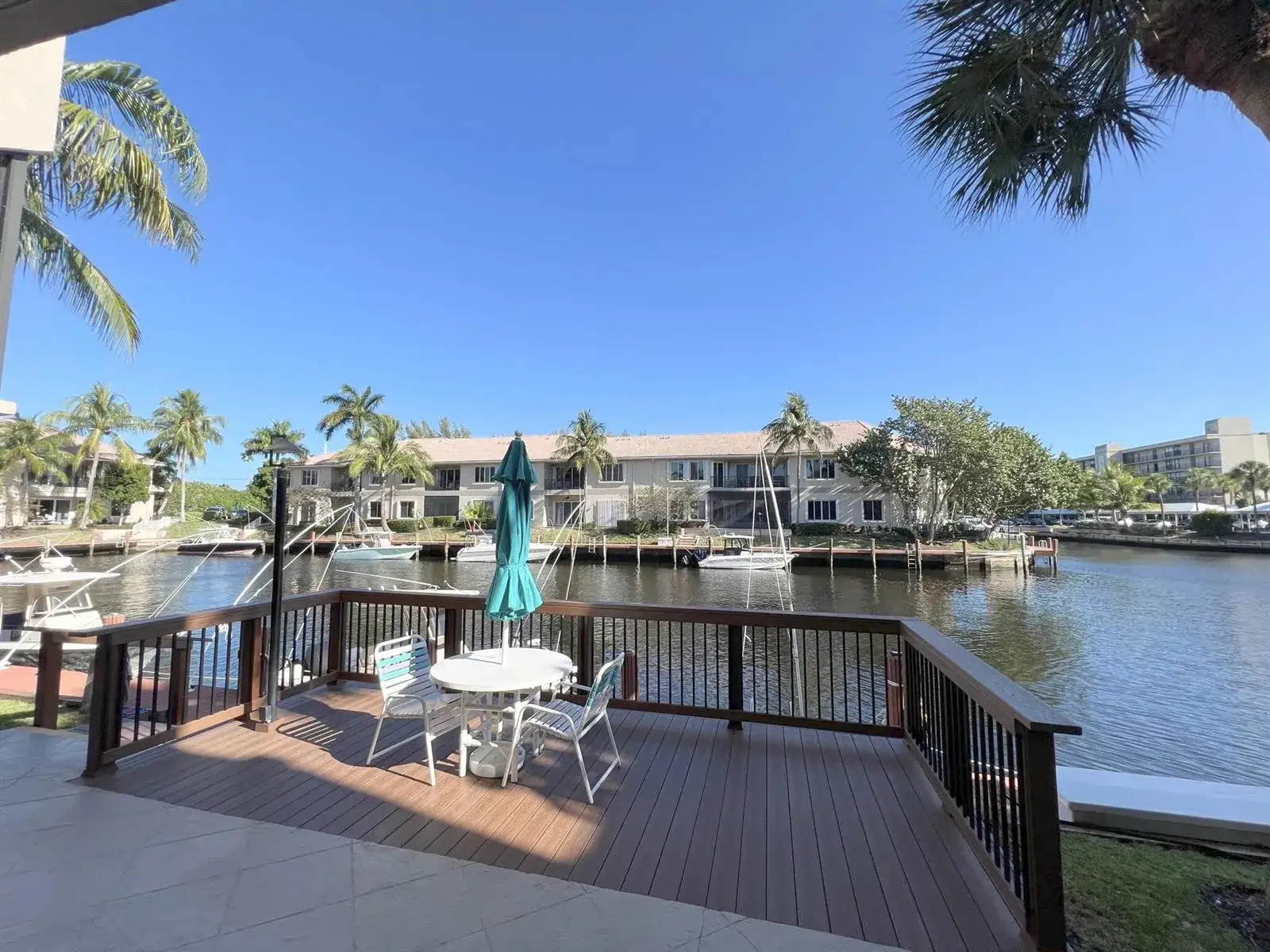 2 bedroom 1 bath Residential for sale at 1 Royal Palm Way # 3050, Boca Raton FL 33432