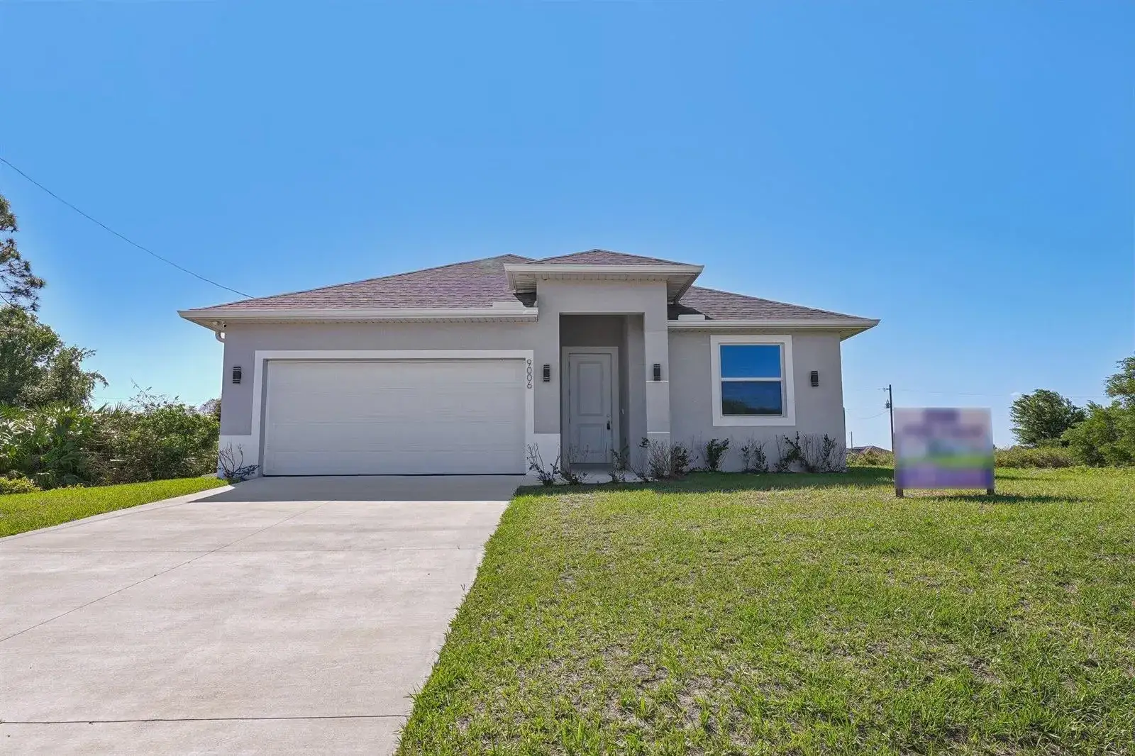 3 bedroom 2 bath Residential for sale at 9006 S Castle Circle, FL 33935