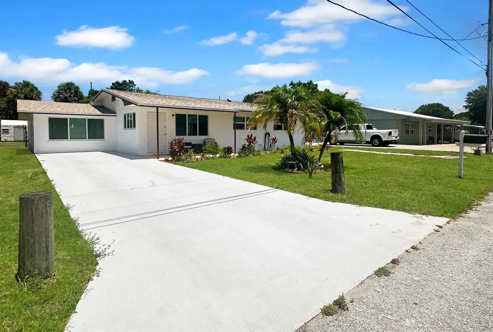 3 bedroom 2 bath Residential for sale at 1612 S 28th Street, Fort Pierce FL 34947