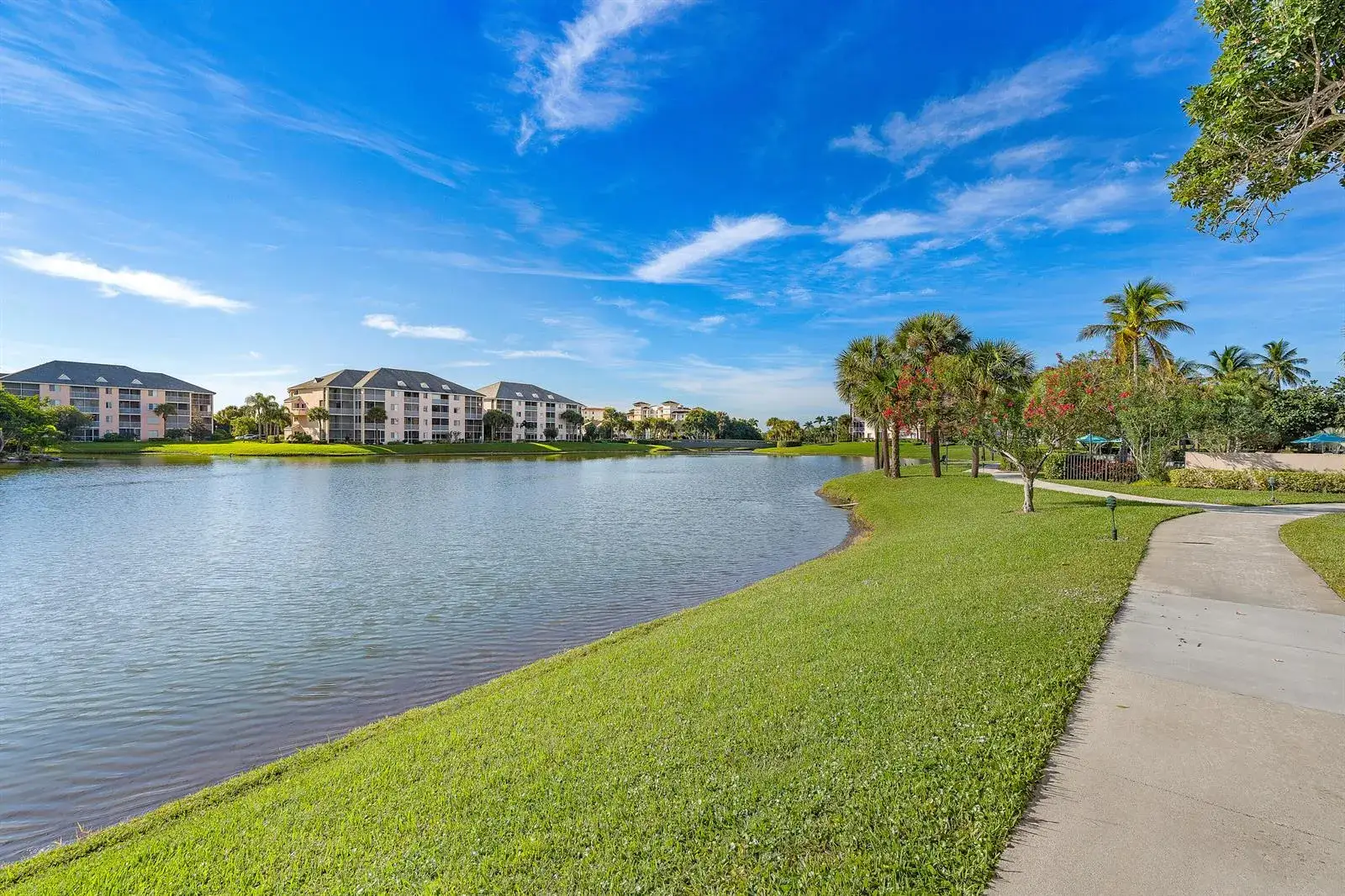 2 bedroom 2 bath Residential Lease for rent at 353 S Us Highway 1 # A107, Jupiter FL 33477