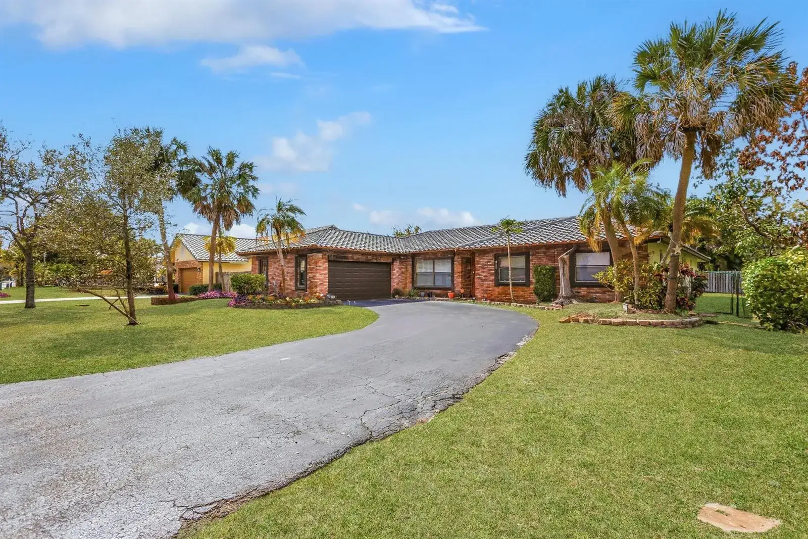 4 bedroom 2 bath Residential for sale at 1280 NW 114th Avenue, Coral Springs FL 33071
