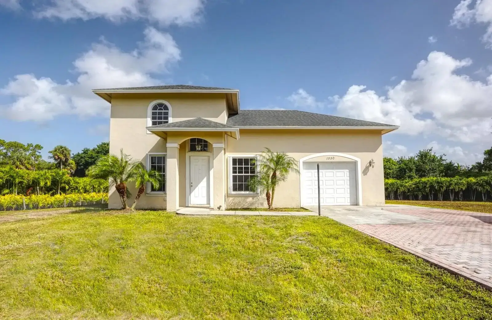 1 bedroom 1 bath Residential for sale at 1550 C Road, FL 33470