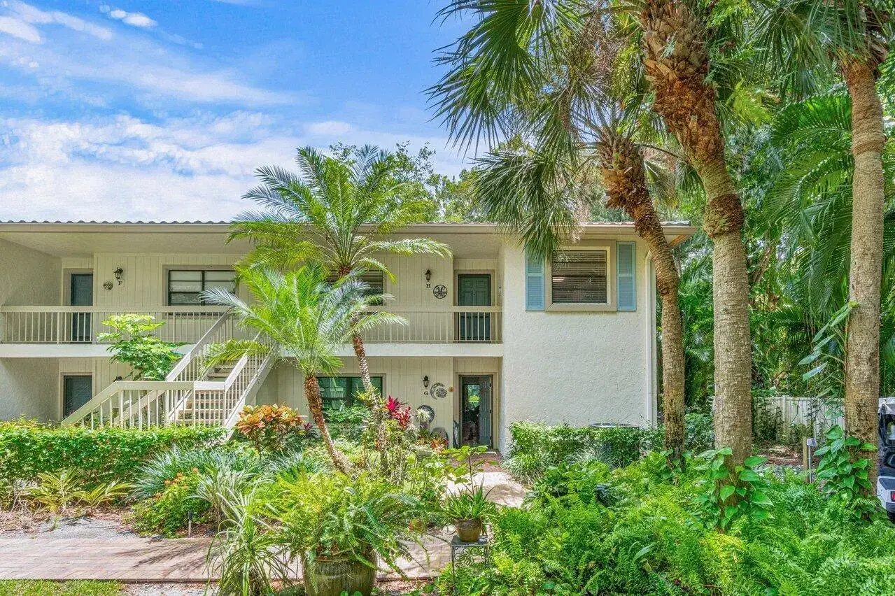 2 bedroom 2 bath Residential for sale at 22 Westgate Lane # 22h, Boynton Beach FL 33436