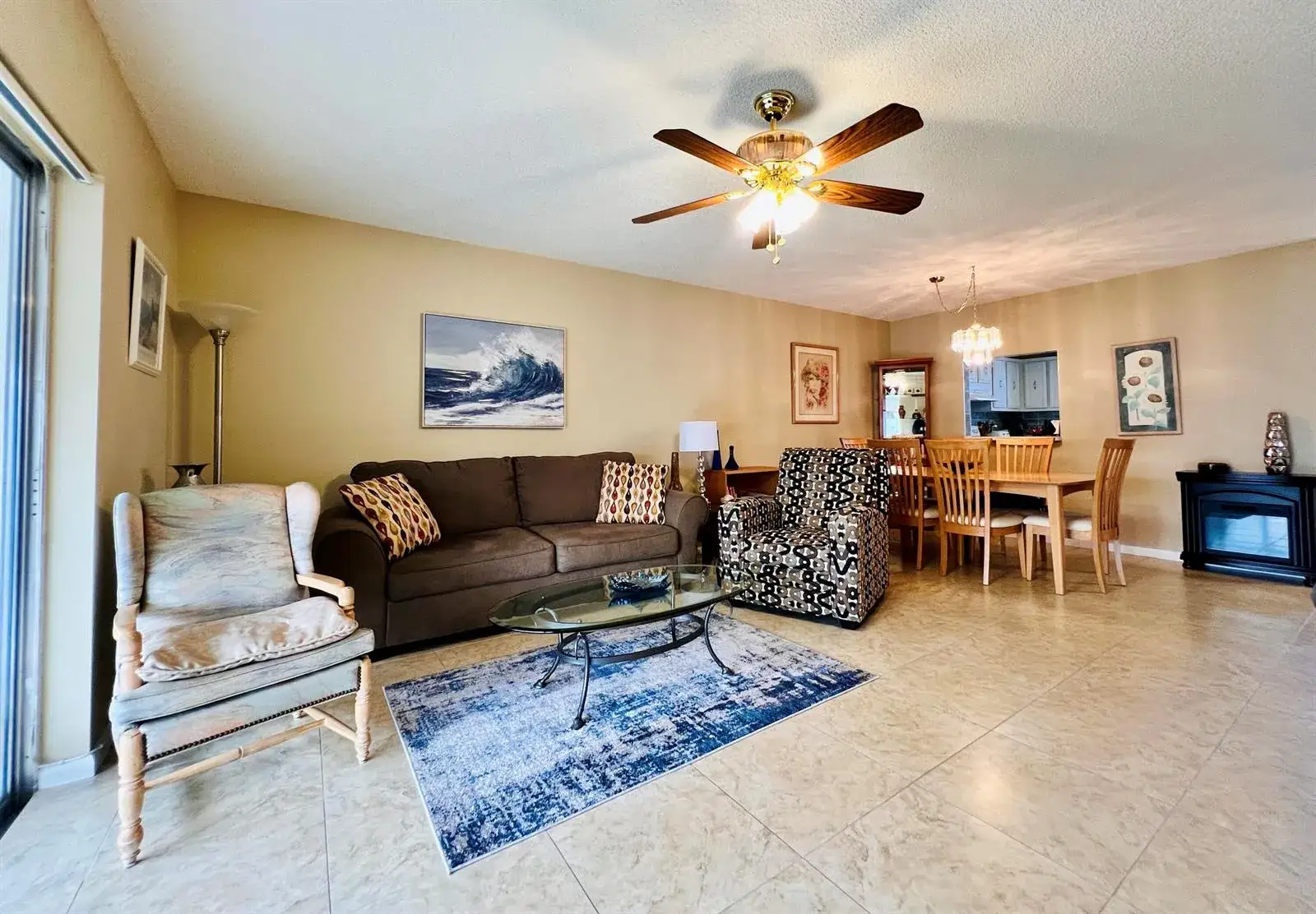 1 bedroom 1 bath Residential for sale at 203 Oxford 500, West Palm Beach FL 33417