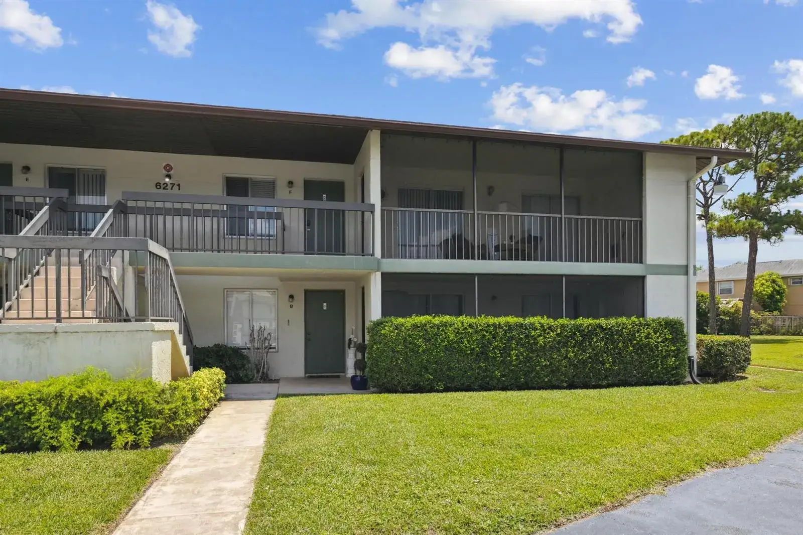 2 bedroom 2 bath Residential for sale at 6271 Chasewood Drive # F, Jupiter FL 33458