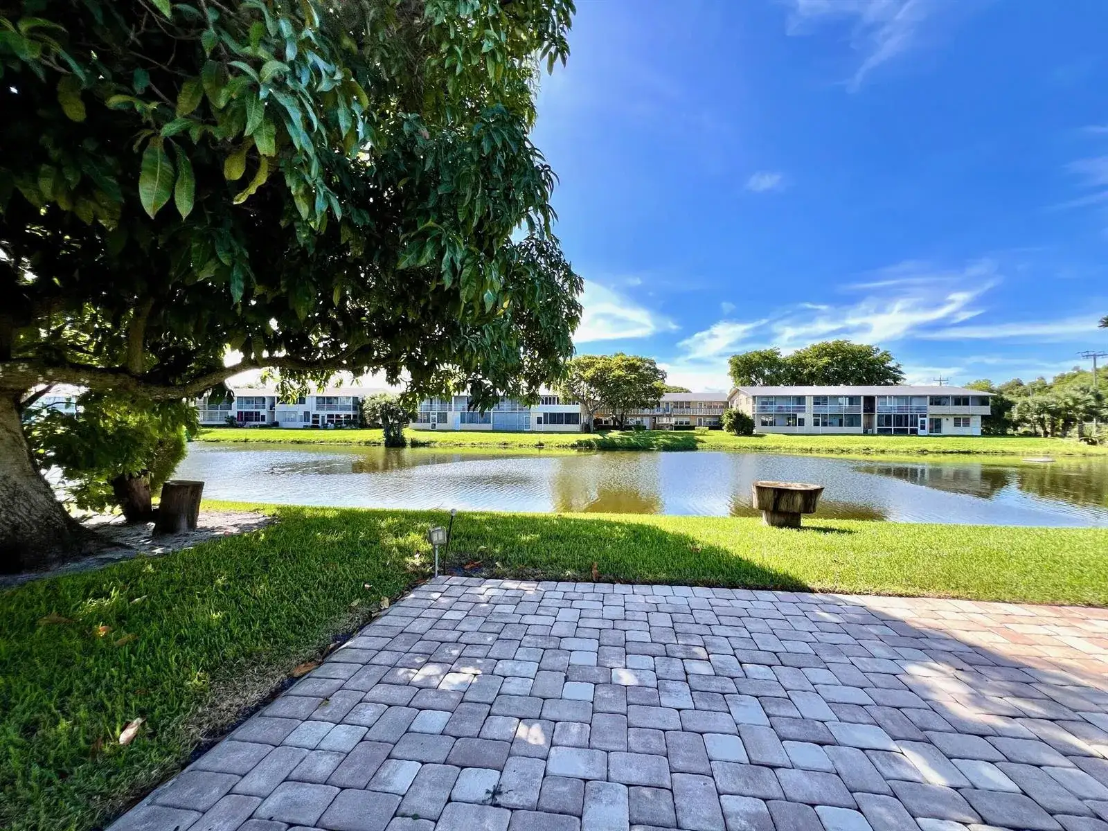 2 bedroom 1 bath Residential for sale at 76 Sheffield D, West Palm Beach FL 33417