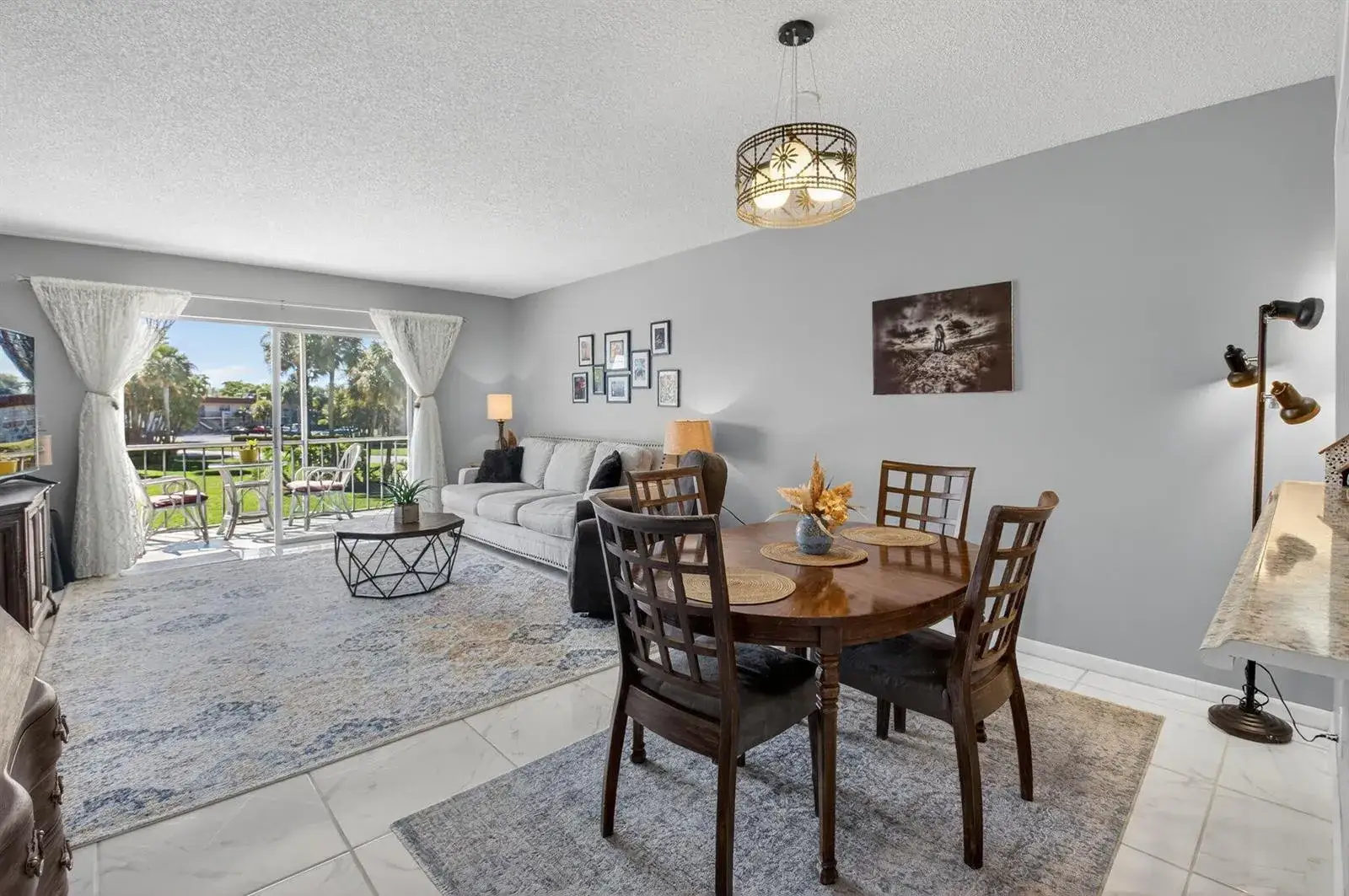 2 bedroom 2 bath Residential for sale at 33 Abbey Lane # 207, Delray Beach FL 33446