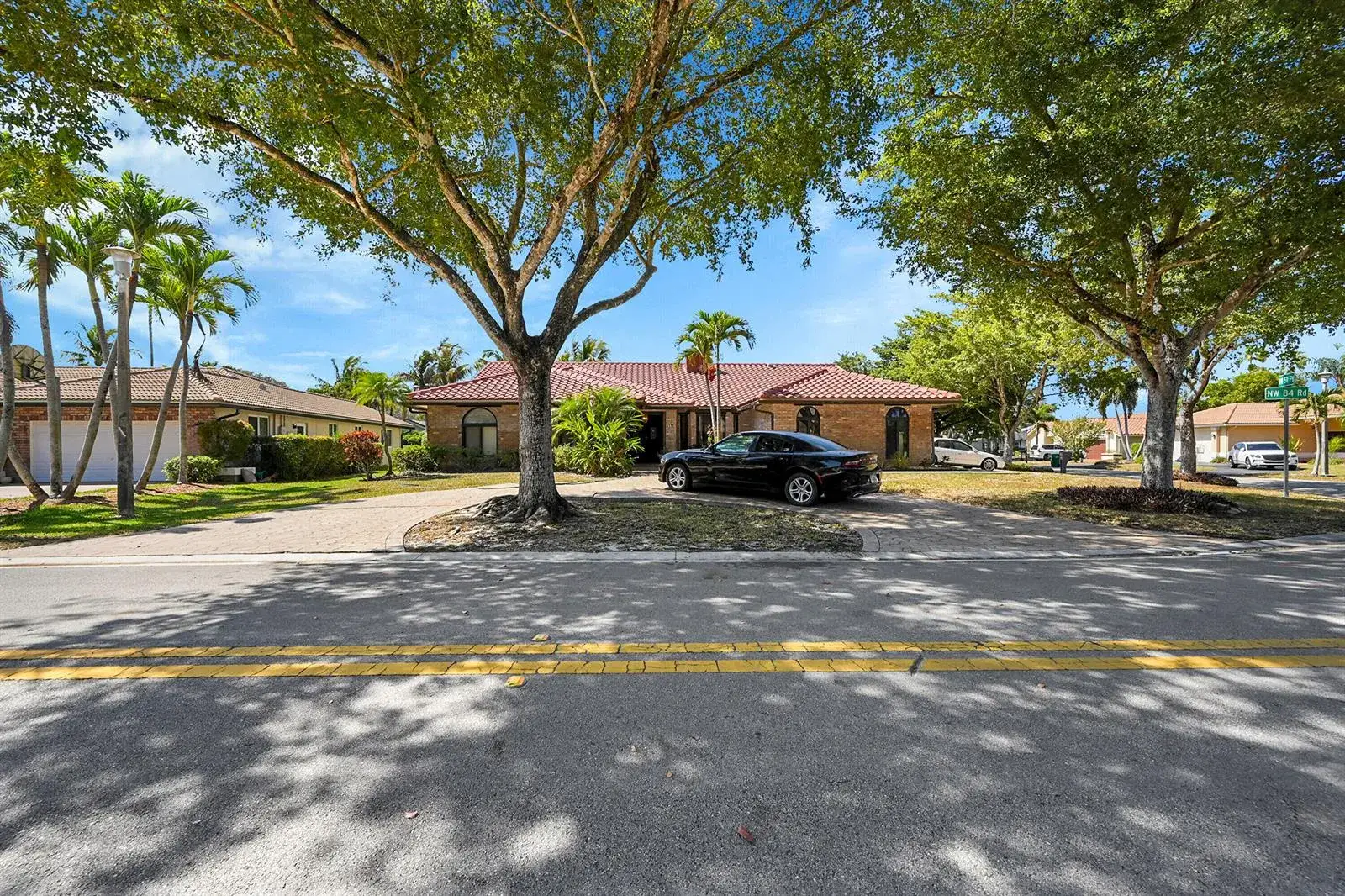 4 bedroom 2 bath Residential for sale at 5172 NW 84th Road, Coral Springs FL 33067