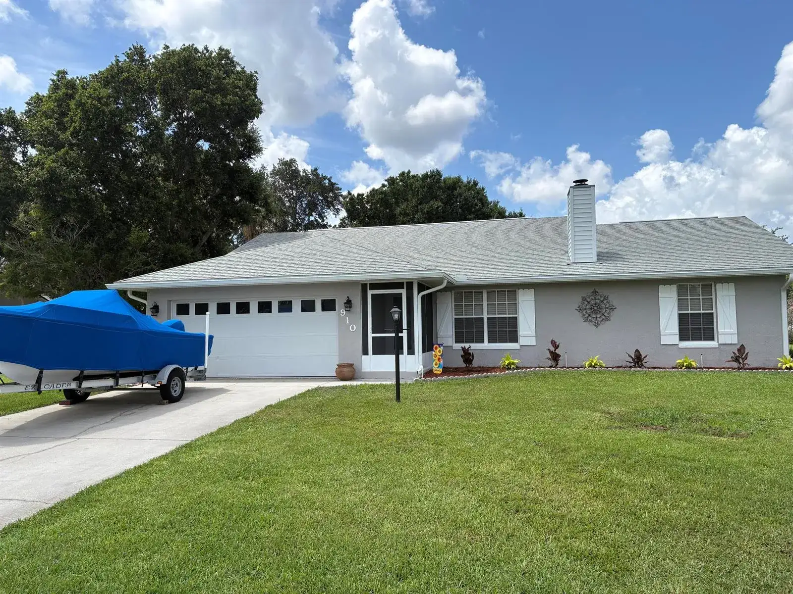3 bedroom 2 bath Residential for sale at 910 Liberty Lane, FL 33823