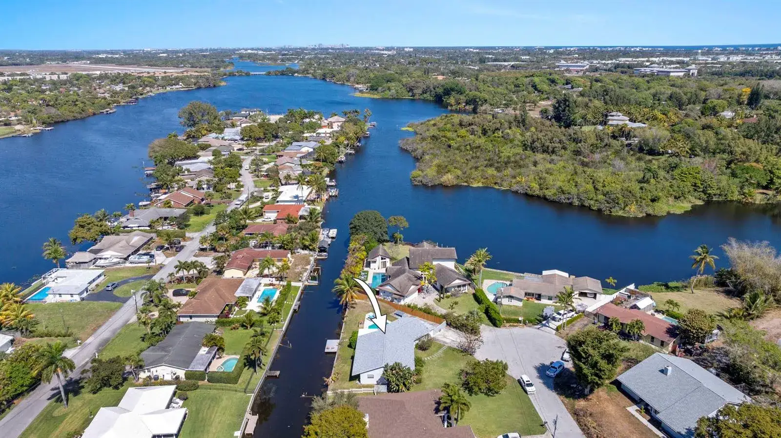 3 bedroom 3 bath Residential for sale at 6797 Bayshore Drive, Lake Worth FL 33462