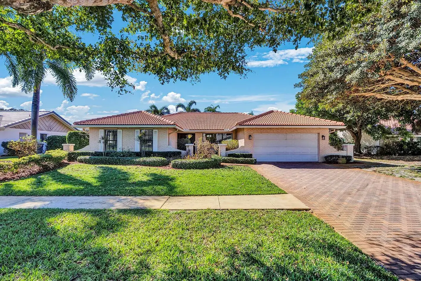 3 bedroom 2 bath Residential for sale at 5362 Piping Rock Drive, Boynton Beach FL 33437