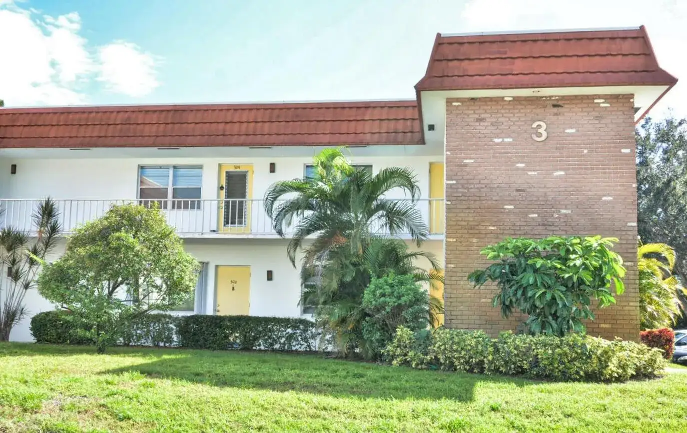 2 bedroom 2 bath Residential for sale at 1225 NW 21st Street # 309, Stuart FL 34994