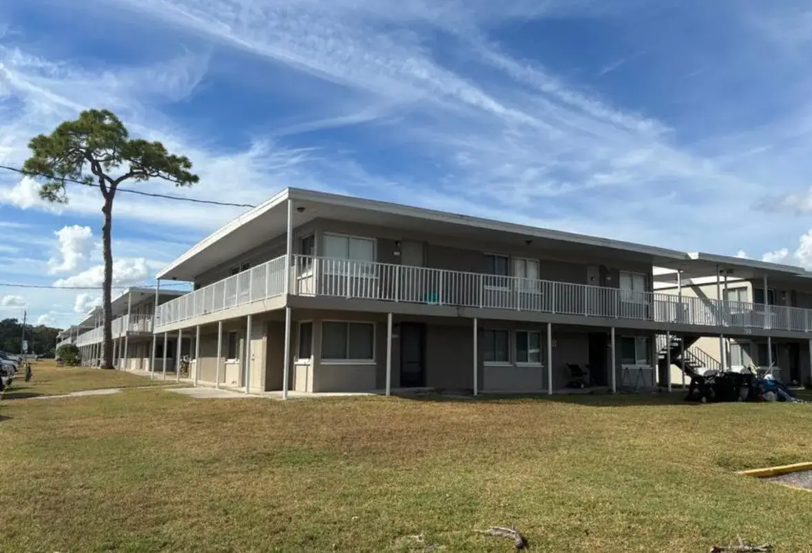 1 bedroom 1 bath Residential Lease for rent at 800 N Fiske Boulevard # 713, Cocoa FL 32922