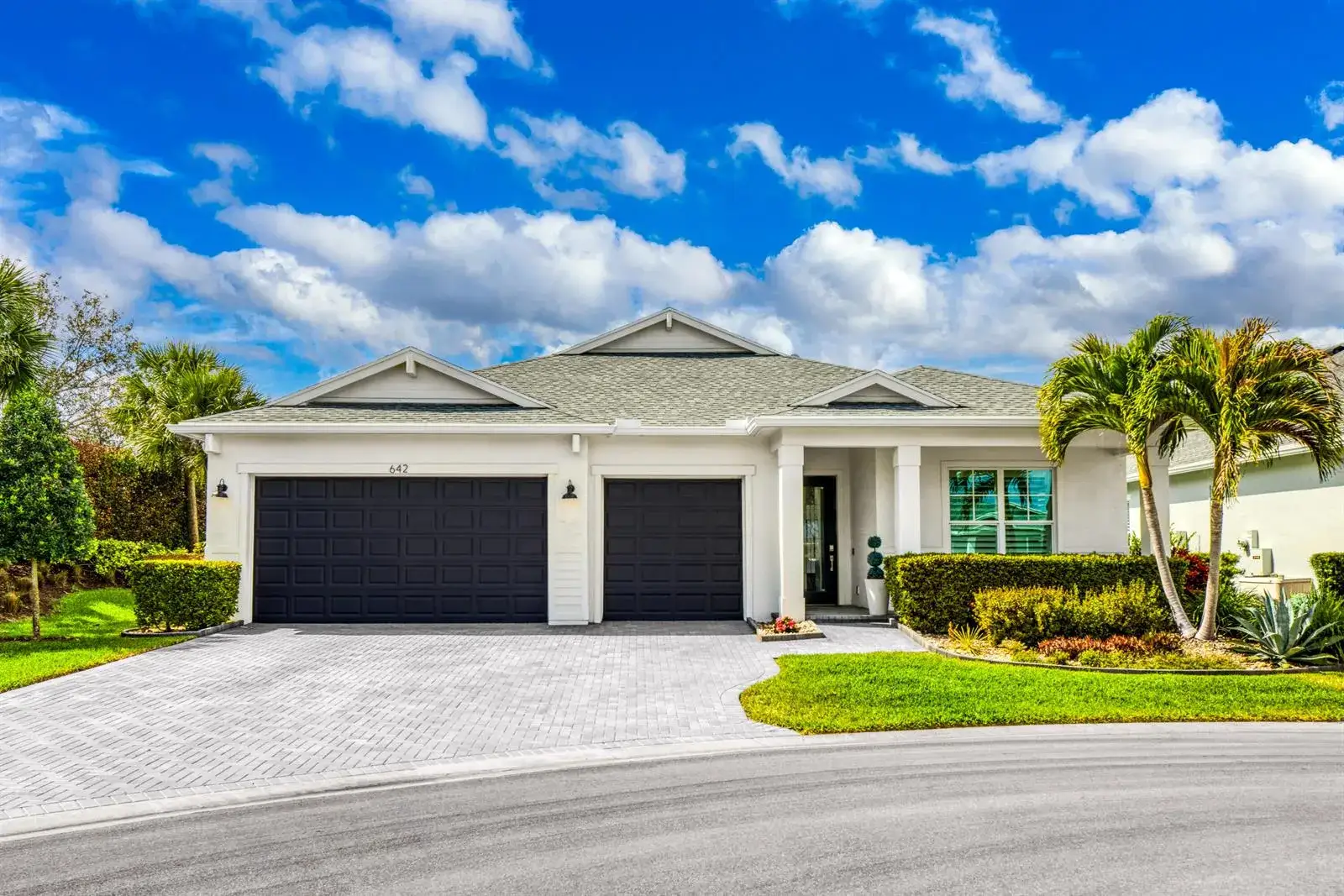 3 bedroom 3 bath Residential for sale at 642 SE Goldenrod Road, Port St. Lucie FL 34984