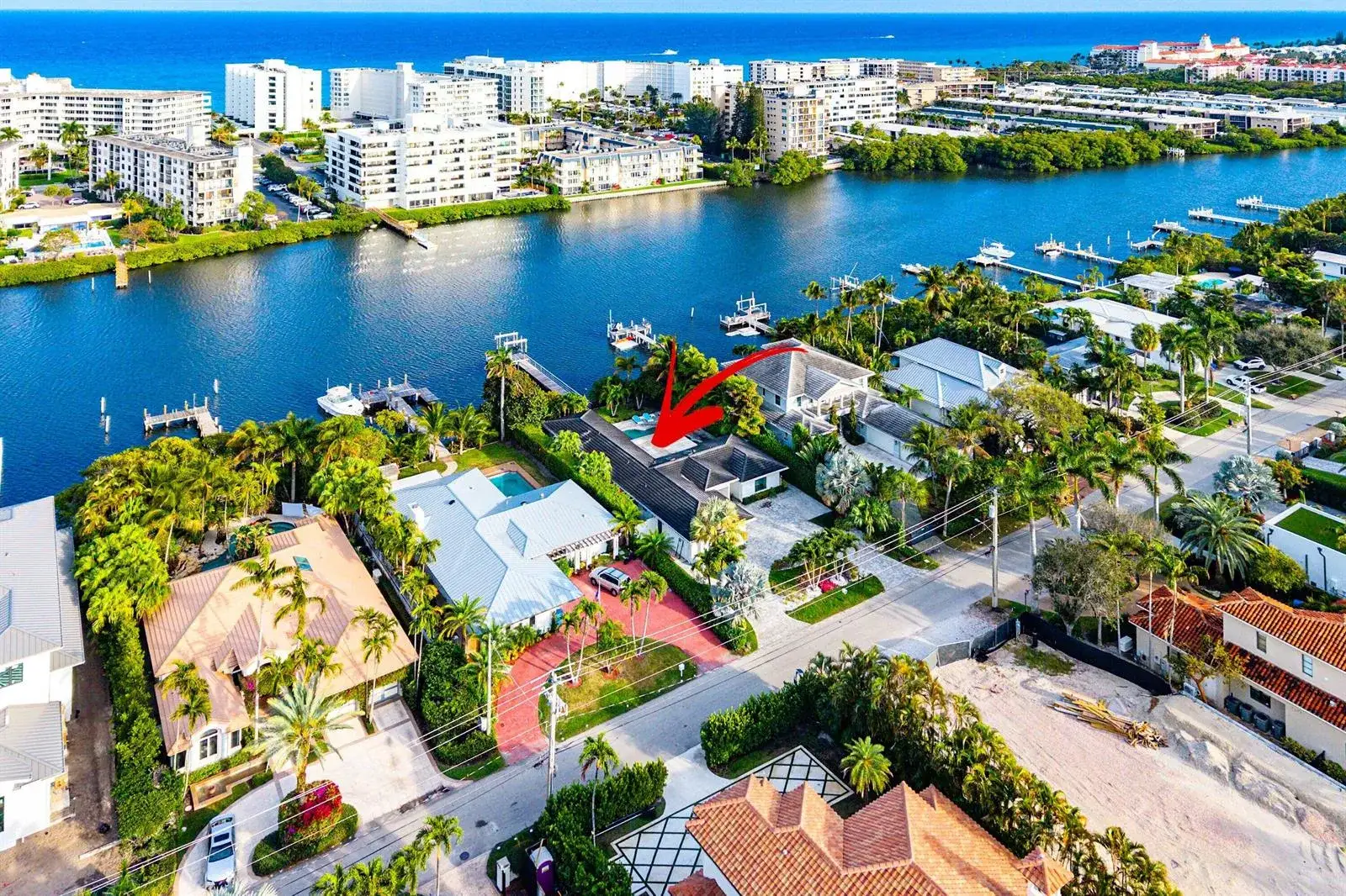 4 bedroom 2 bath Residential for sale at 820 N Atlantic Drive, Lantana FL 33462