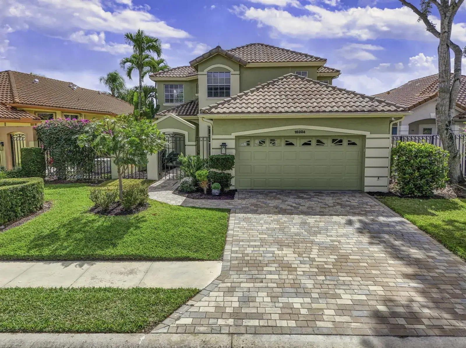 4 bedroom 4 bath Residential for sale at 10324 Osprey Trace, West Palm Beach FL 33412