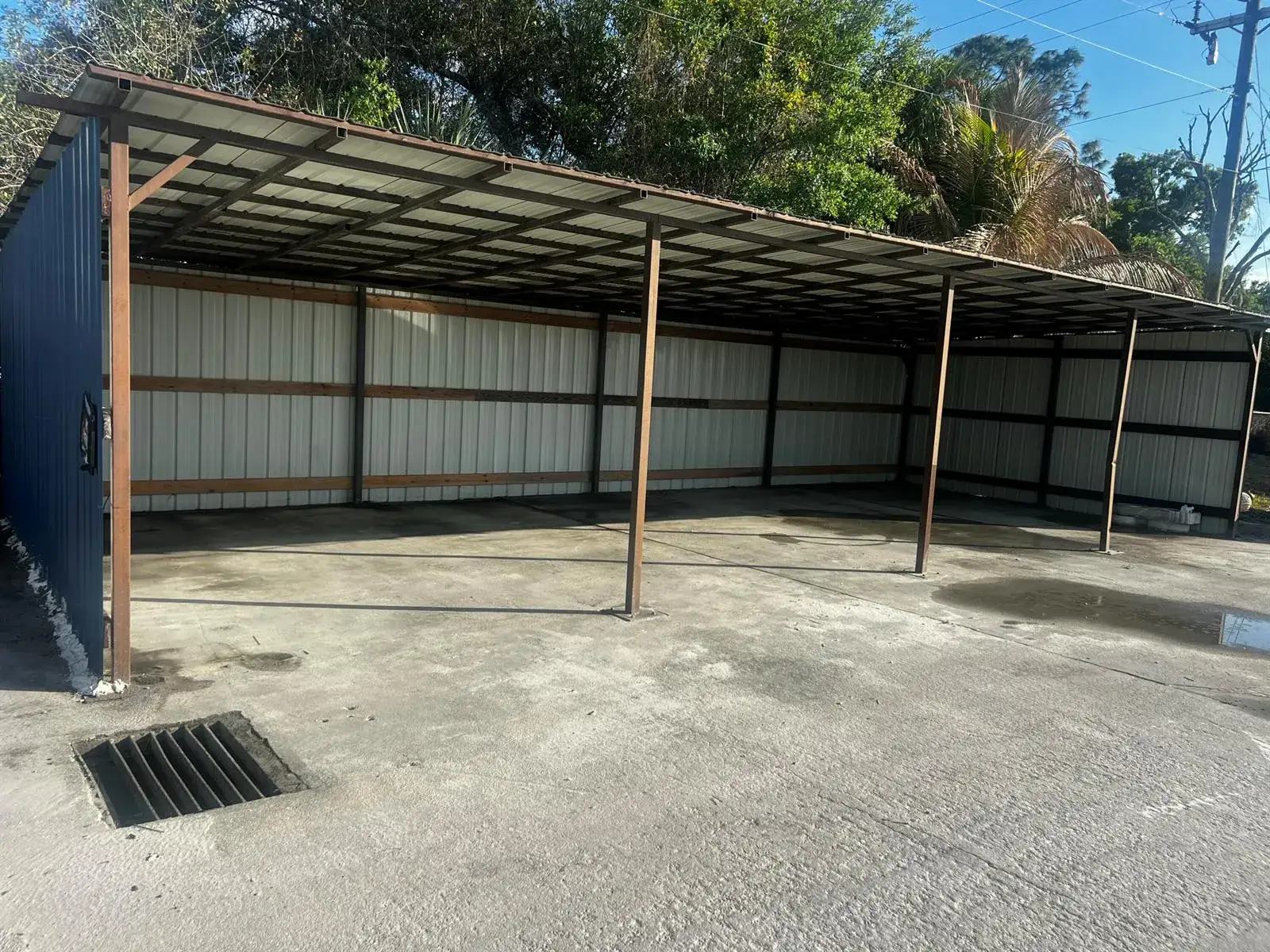 Commercial Sale for sale at 17250 SW Railroad Avenue, FL 34956