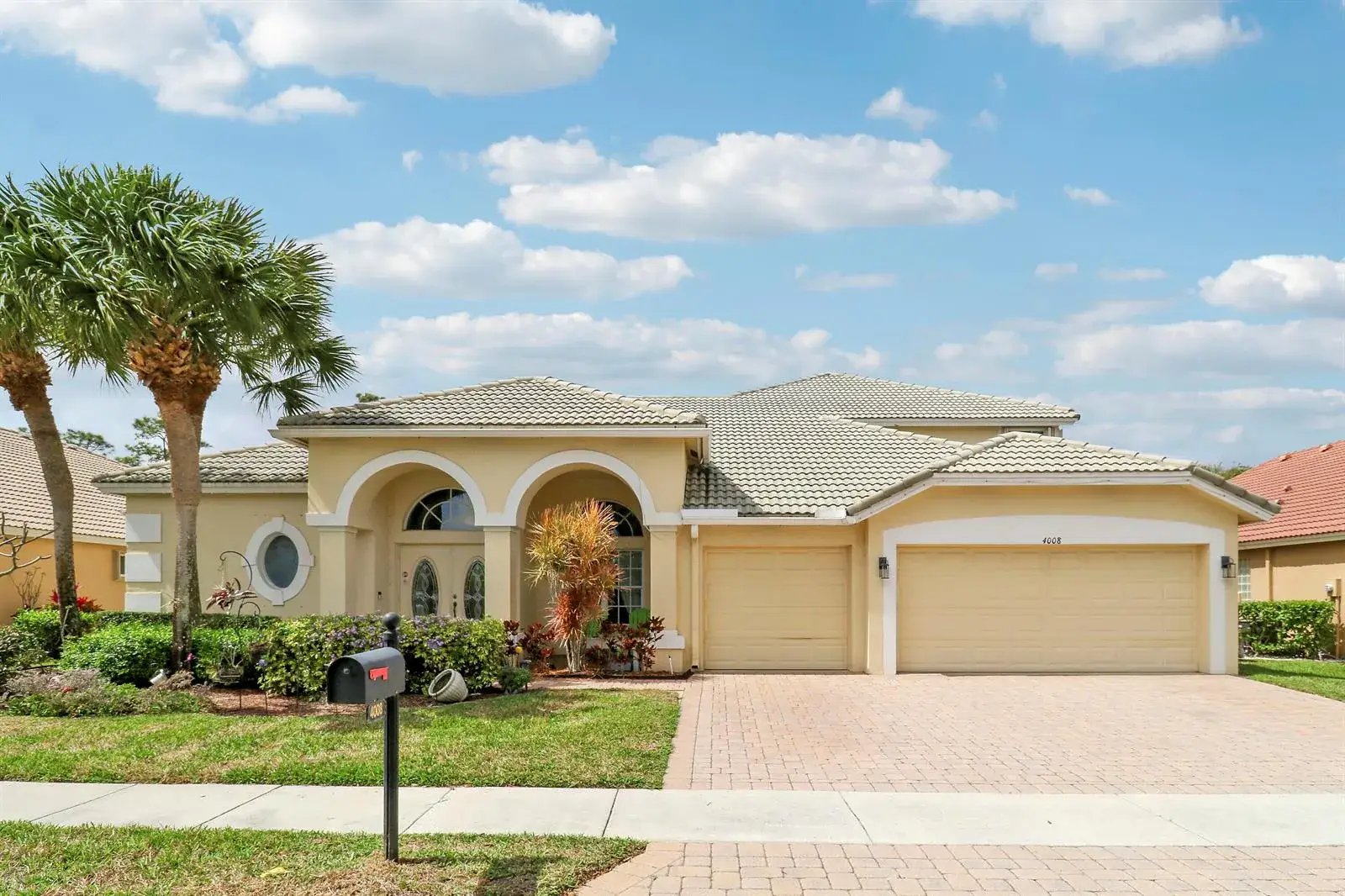 5 bedroom 4 bath Residential for sale at 4008 W Hamilton Key, West Palm Beach FL 33411
