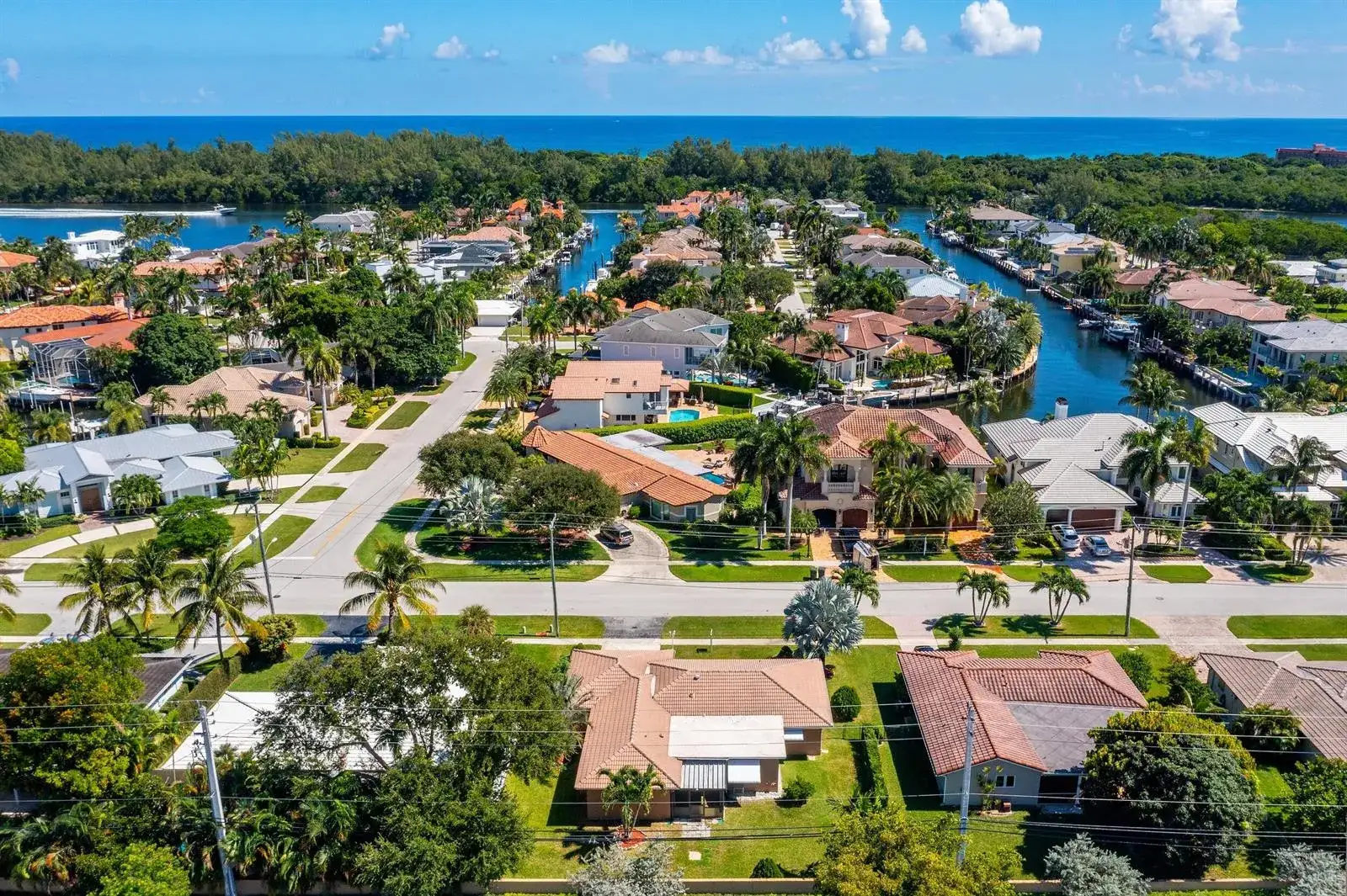 2 bedroom 2 bath Residential for sale at 3363 NE 6th Drive, Boca Raton FL 33431