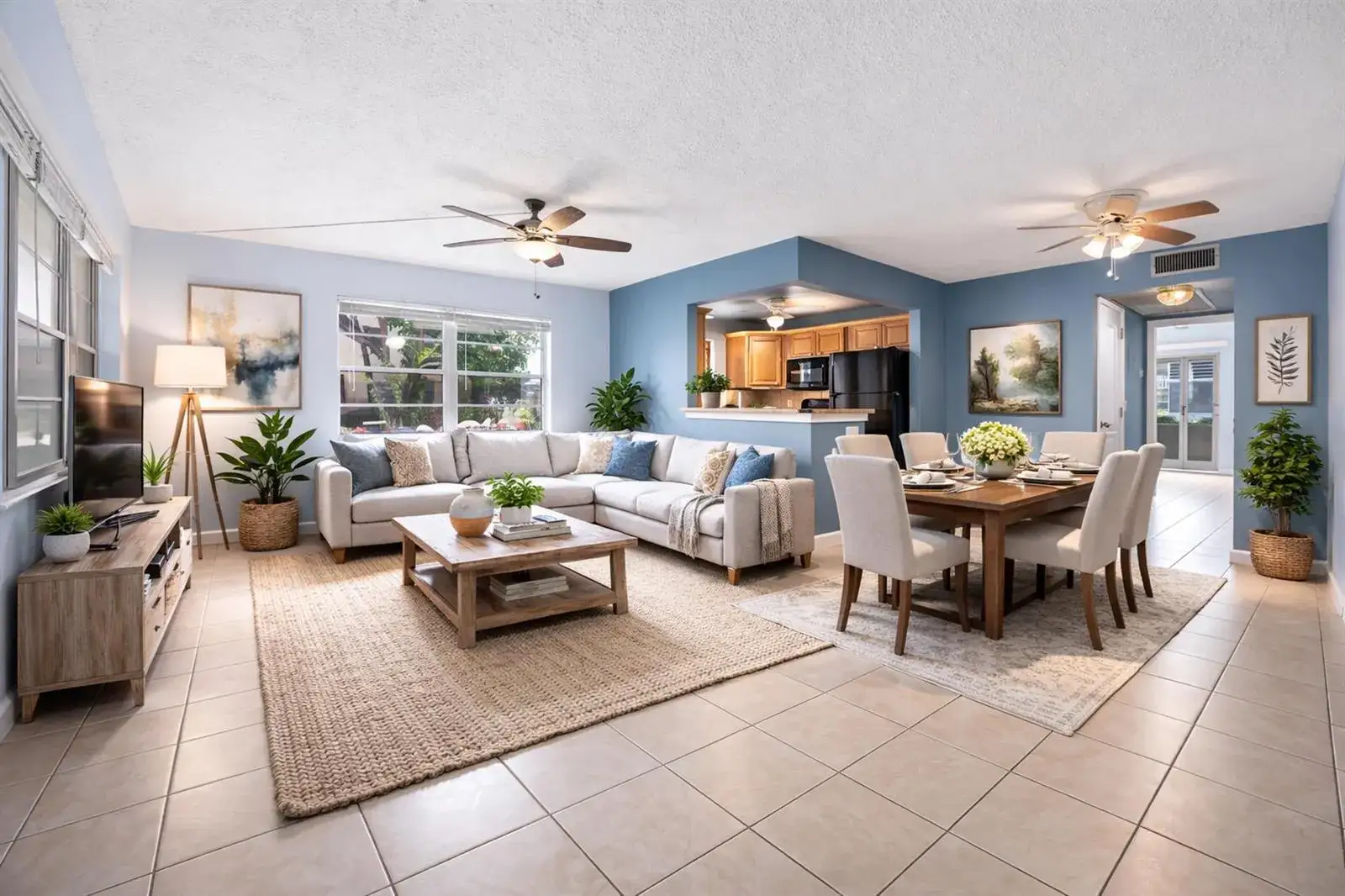 1 bedroom 1 bath Residential for sale at 35 Sussex B, West Palm Beach FL 33417