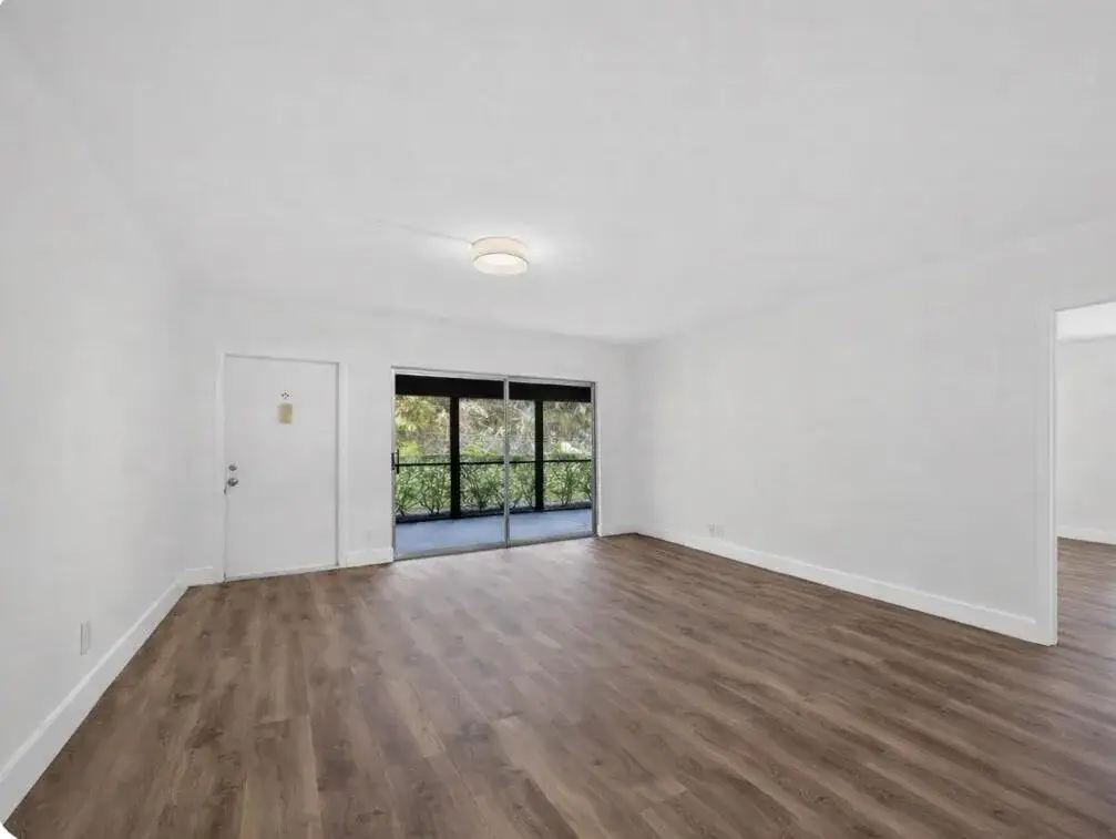 2 bedroom 2 bath Residential for sale at 6258 Chasewood Drive # C, Jupiter FL 33458